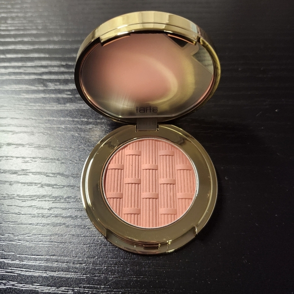 Tarte Blush in Timeless - Picture 2 of 5